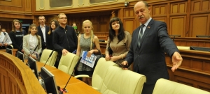 В Мособлдуме прошла экскурсия и парламентский урок для делегатов Молодёжного парламента Наро-Фоминского района 